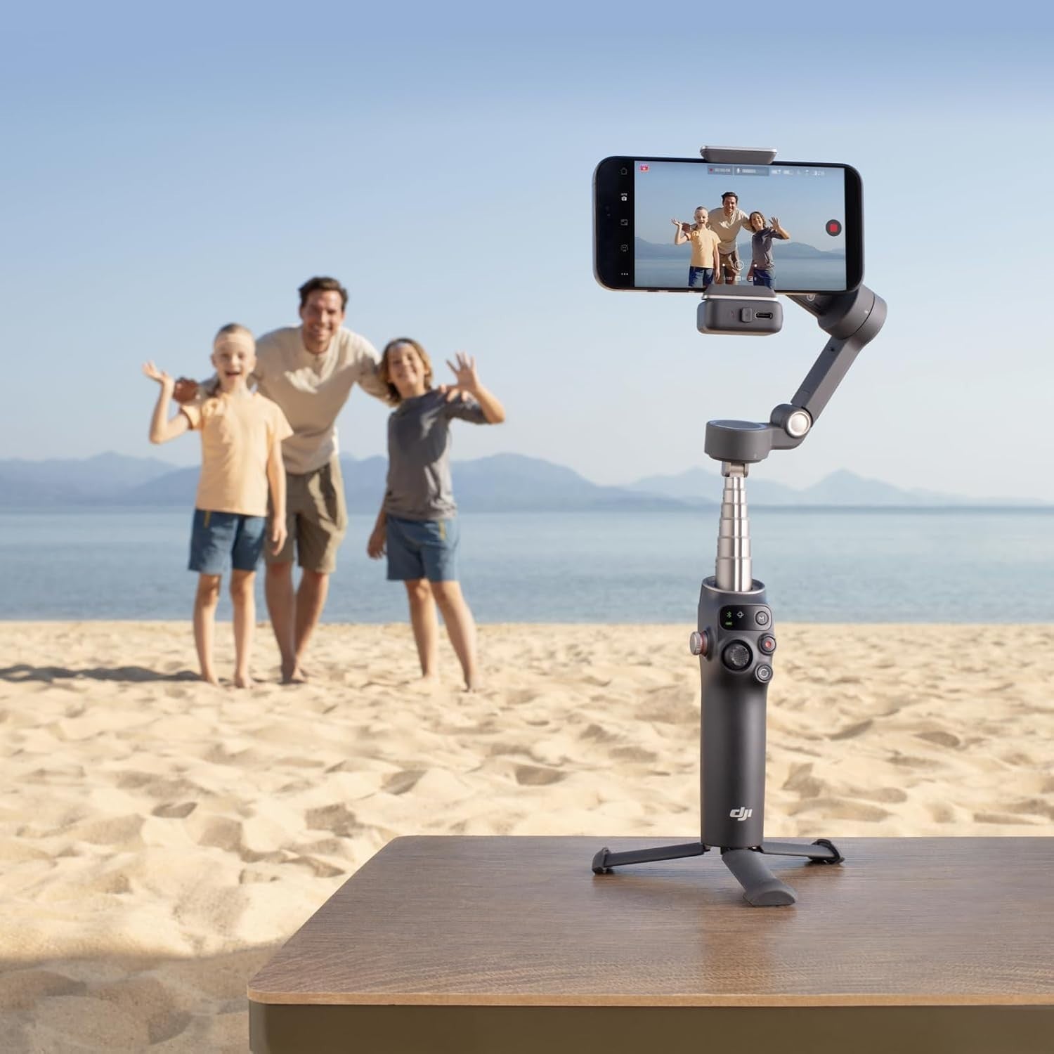 DJI Osmo Mobile 7P Gimbal Stabilizer for iPhone Android Native Tracking5